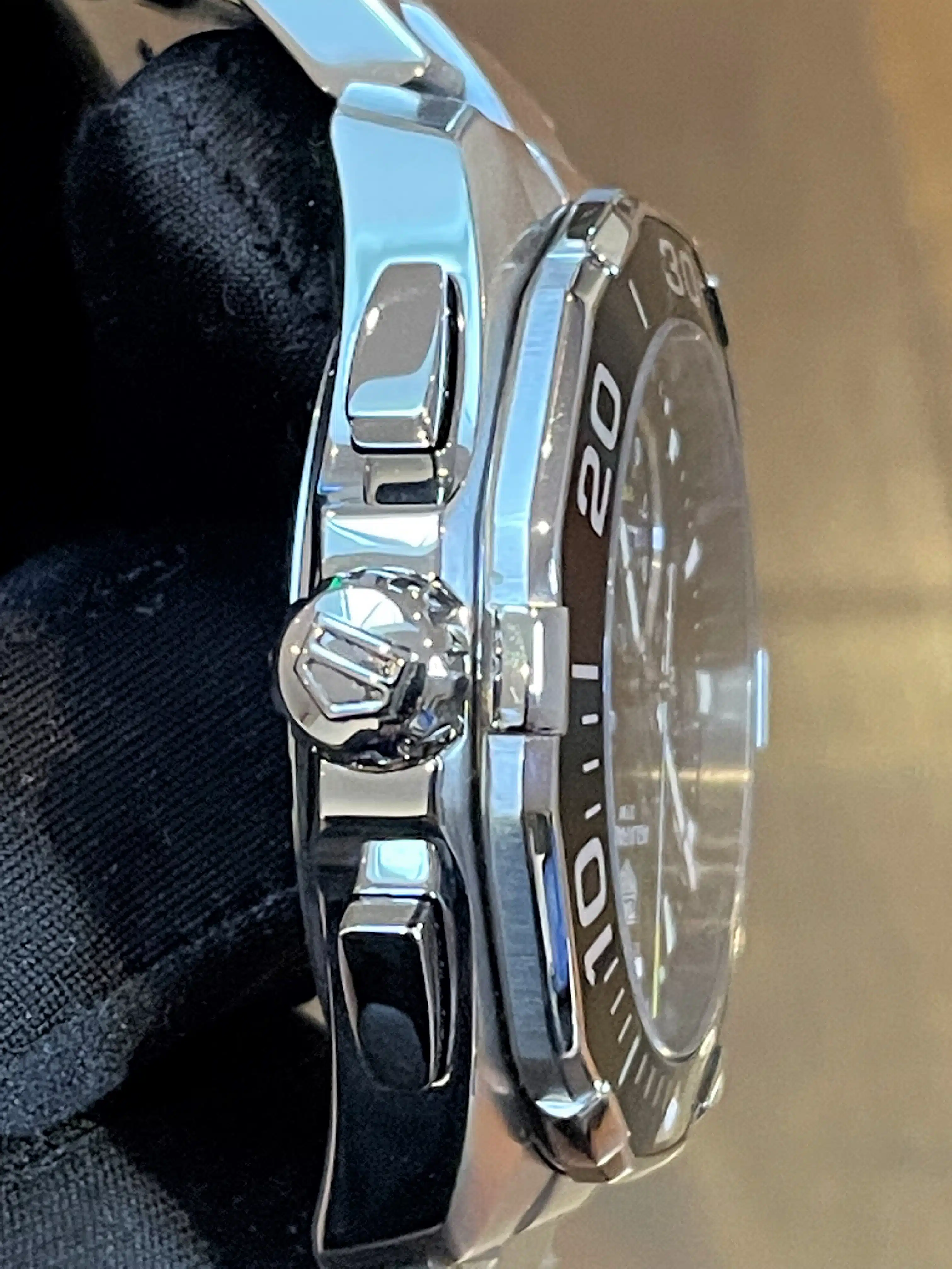 Tag Heuer Aquaracer CAY111A - Luxury Watch Group