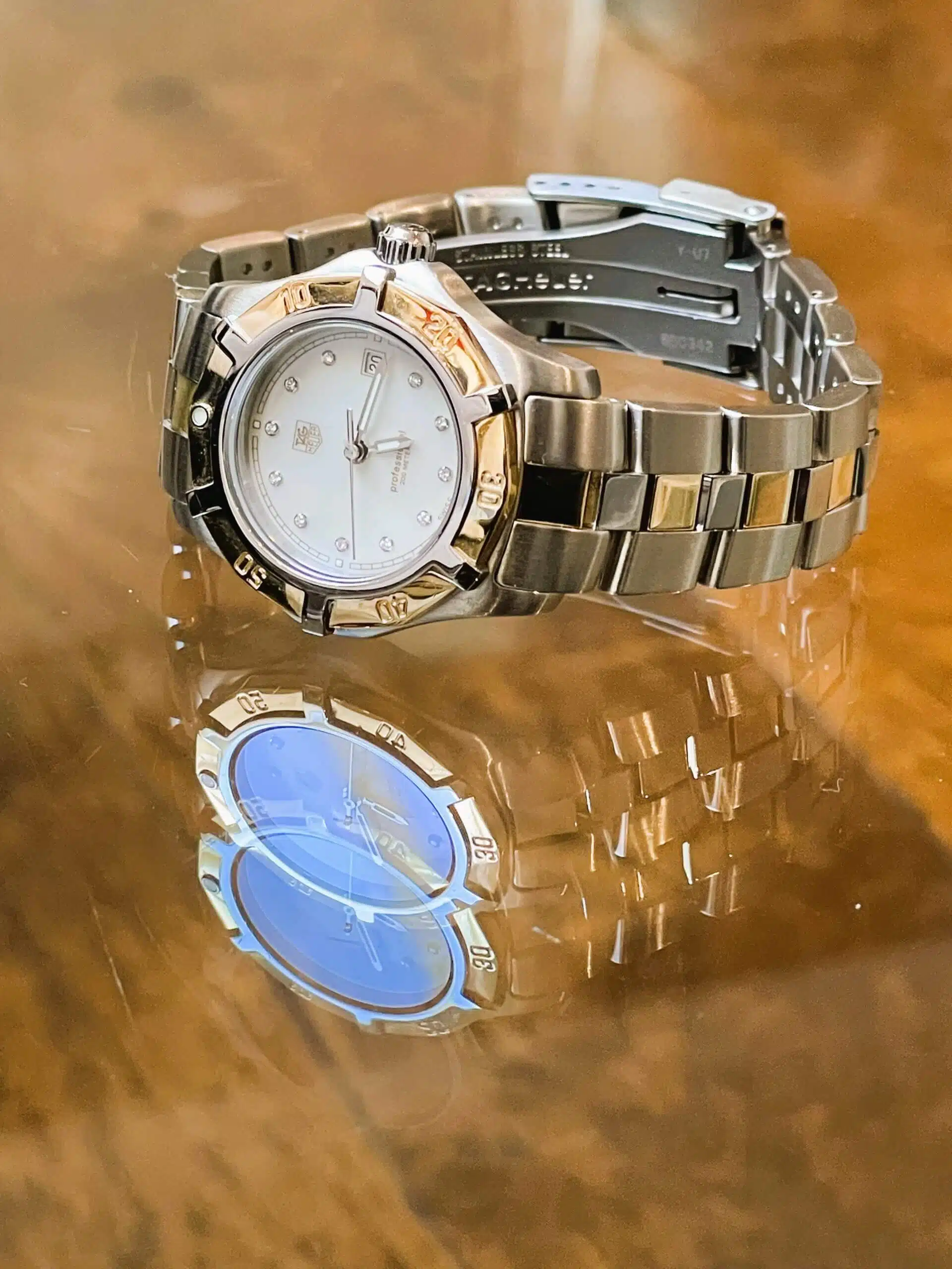 IMG-8015 Tag Heuer 2000 Exclusive ladies watch