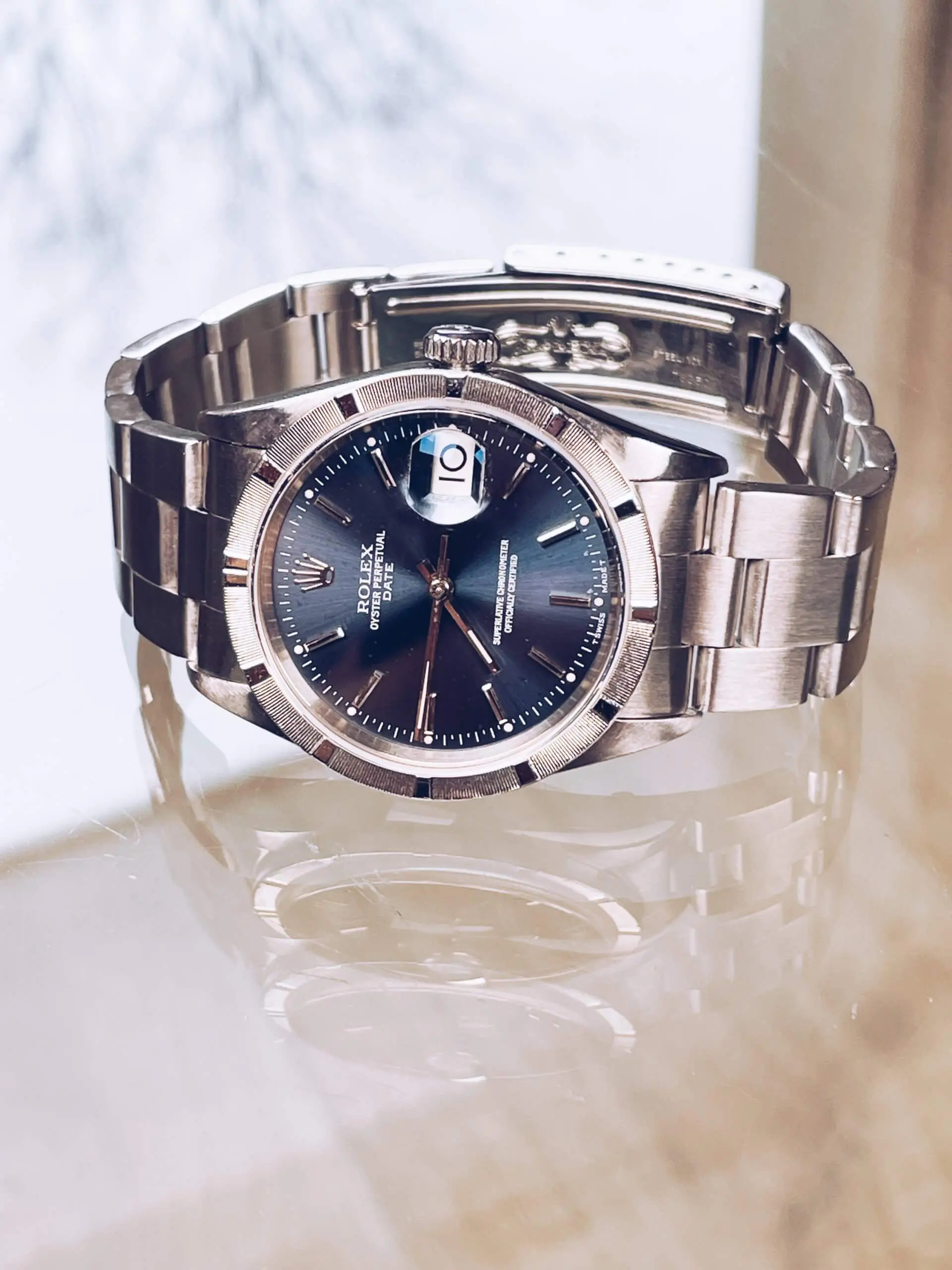 Rolex Oyster Perpetual Date 15210 34mm Blue dial Rolex Oyster Perpetual 15210 on Oyster bracelet.