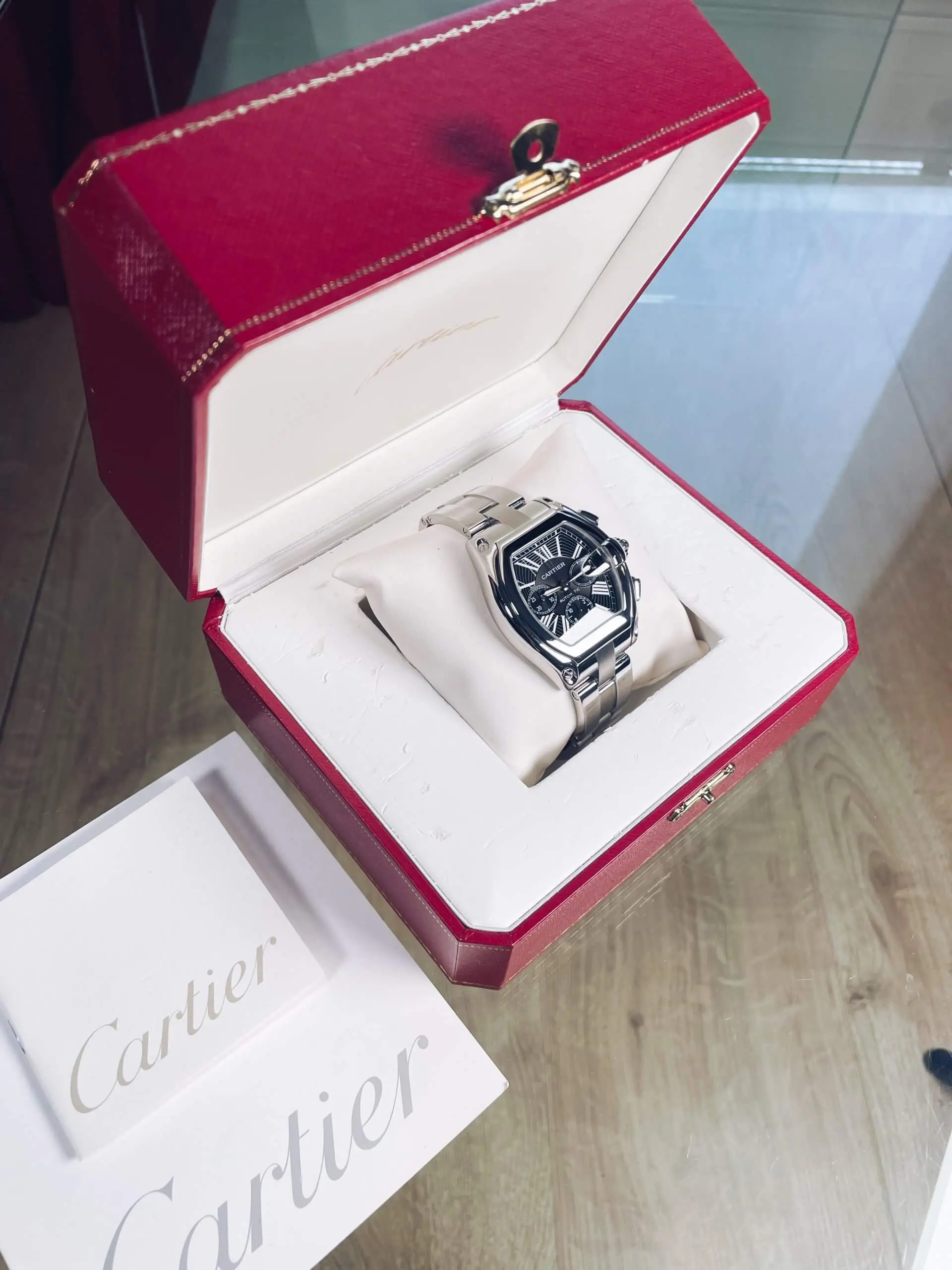 Cartier Roadster 2618 XL 43mm x 47mm - Luxury Watch Group