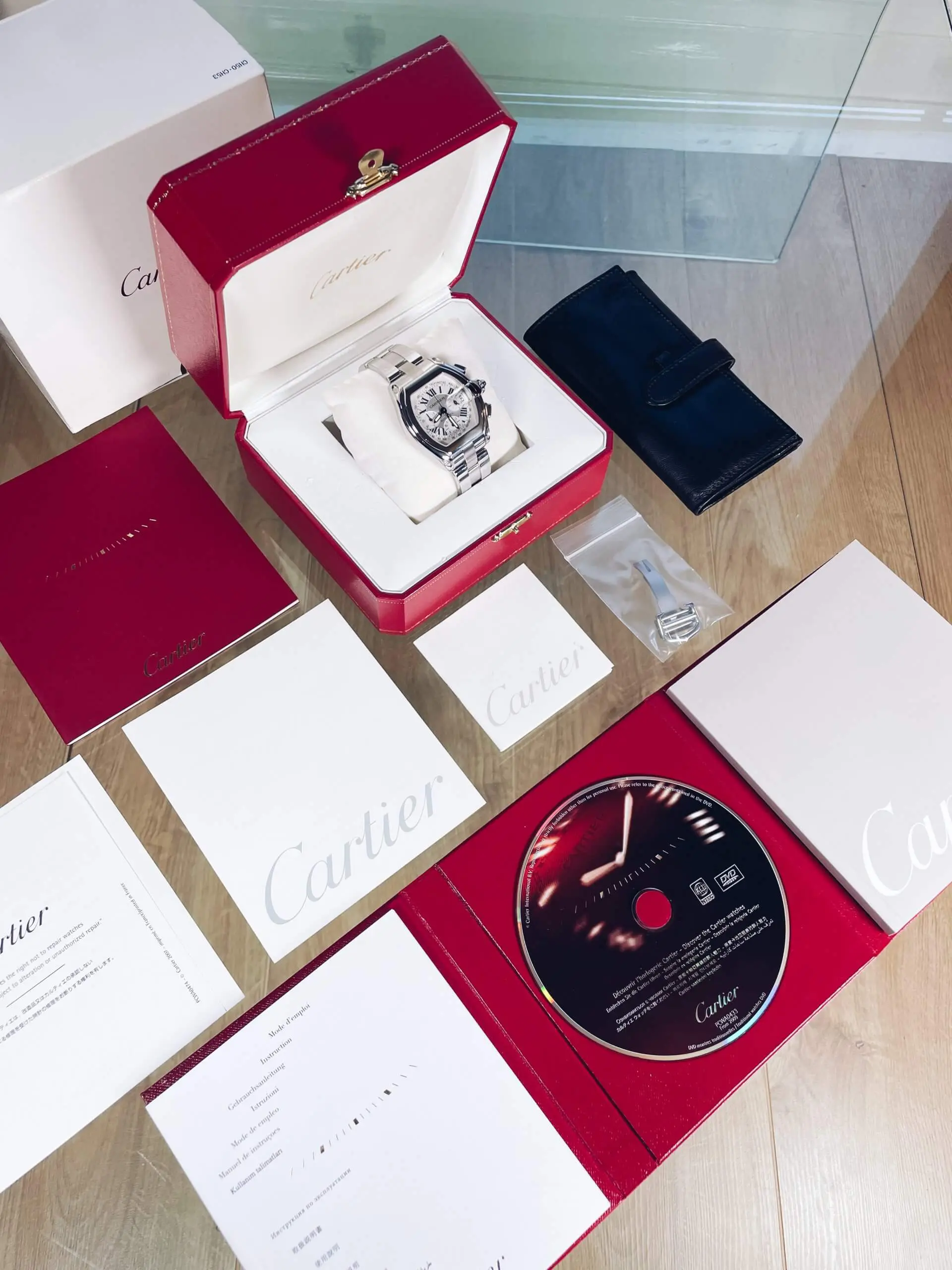 Cartier Roadster 2618 XL 42mm x 48mm - Luxury Watch Group