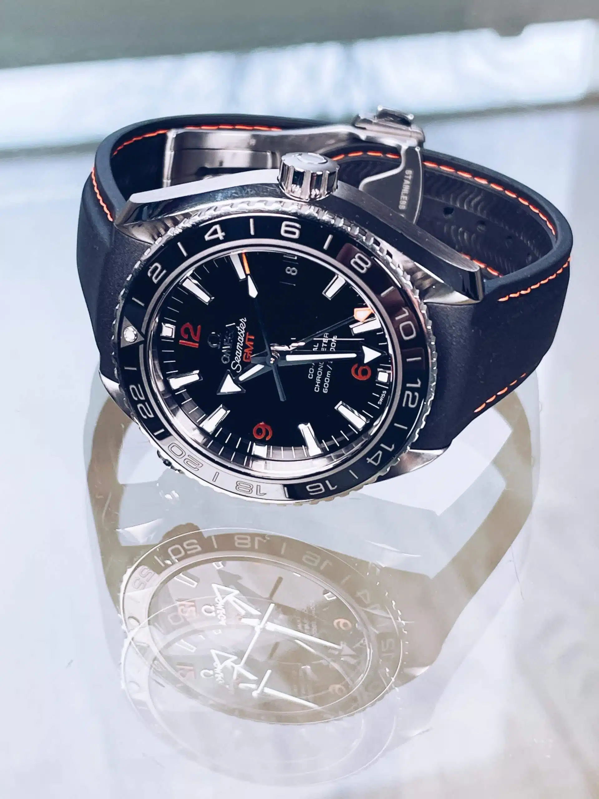 Omega Seamaster Planet Ocean GMT 232.32.44.22.01.002 43mm Omega Seamaster Planet Ocean GMT 232.32.44.22.01.002 43mm - Image 1