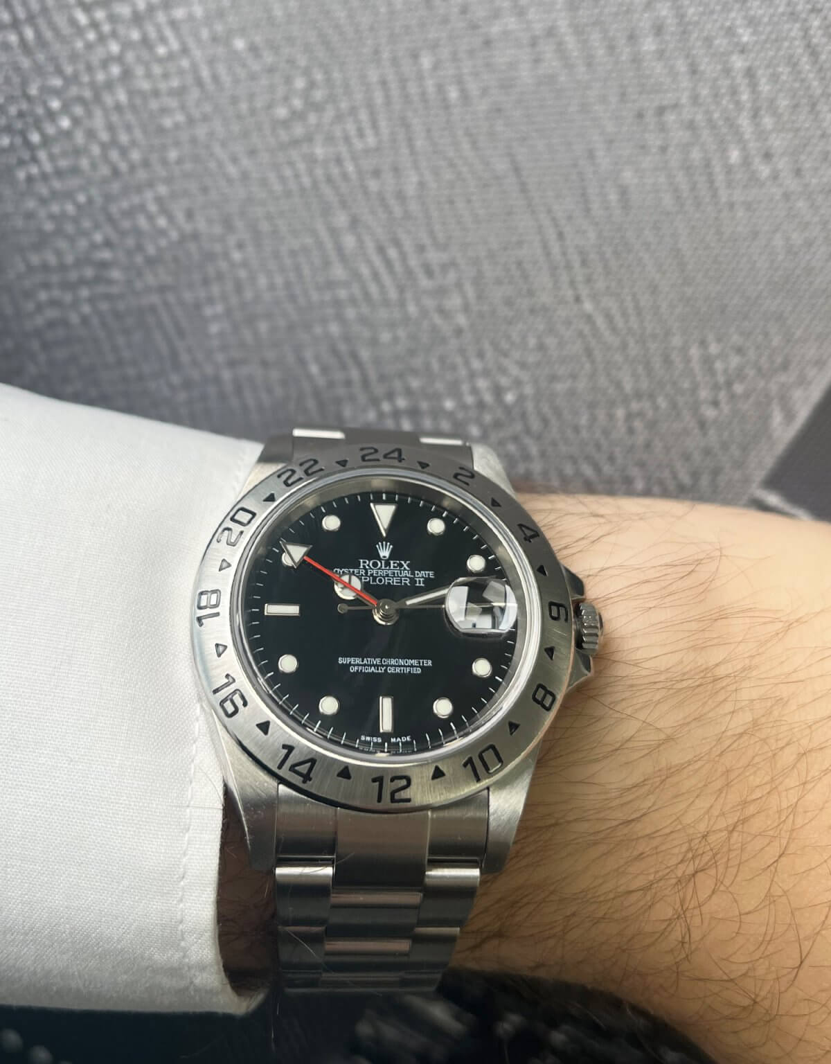 Rolex Explorer II 16570 40mm - Image 3