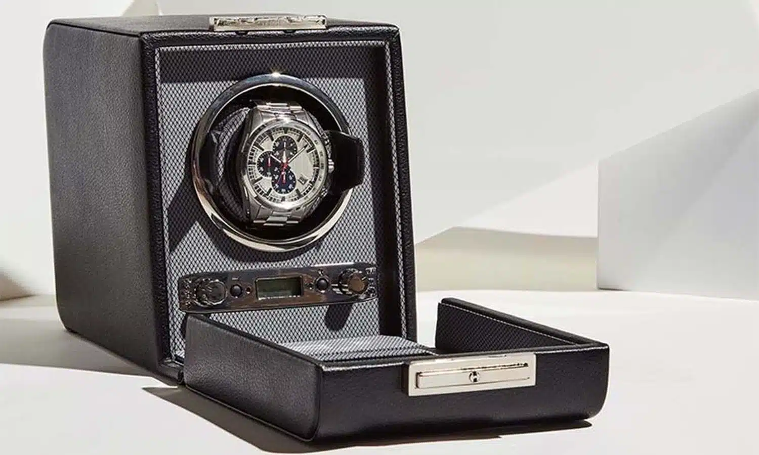 image of watch winder displaying watch